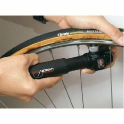 Barbieri Pompe Vélo Double Gonflage : CO2 Et Manuelle Avec Manomètre 13 Barbieri Pompe Vélo Double Gonflage : CO2 Et Manuelle Avec Manomètre -Default Template Soldes pompe velo double gonflage co2 et manuelle avec manometre full 6